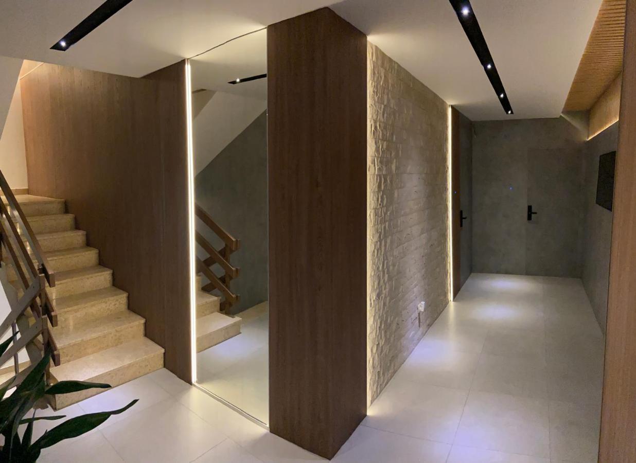 Tomislav Apartment *